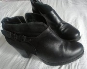 Clarks Czarne botki, skóra 39/25cm