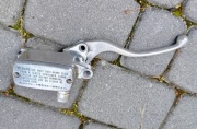 Pompa hamulcowa zbiornik płynu Vt 600 oryginalny + dzwignia hamulca
