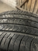 Dwie opony wielosezonowe premium 235/40 r18 bieżnik 8mm