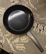 Patelnia Ceramiczna Ambition 28cm