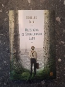 Douglas Lain mężczyzna ze stumilowego lasu