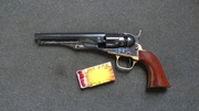 Kieszonkowy rewolwer Colt Police kal. 36 Uberti