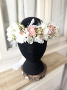 Uroczy Wianek Komunijny.