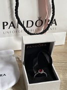 Pierścionek z czerwonym sercem Pandora, Srebrny