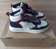 Buty Armani Exchange XUZ040 