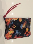 Wodoodporne etui zamykane na zamek na książkę handmade