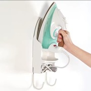 Uchwyt ścienny na żelazko 