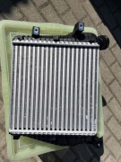  Nieużywany intercooler VW  7P0 145 804 B