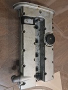 Pokrywa zaworowa c20xe gm 90285958 opel