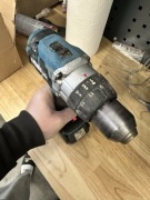 Dhp481 makita wkrętarka udarowa bateria 18v