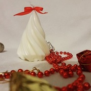 Świeca sojowa zapachowa w kształcie choinki