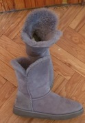 UGG SASZKI SZARE JAK NOWE POLECAM WYSTAWIAM ZA UŁAMEK CENY .