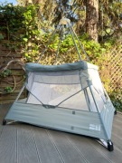 Łóżeczko turystyczne / BabyHub / Tipi