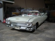 Cadillac Eldorado 1958 Maisto bez pudła 1:18