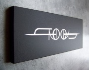 TOOL Logo Obrazek ręcznie grawerowany Oryginalny prezent