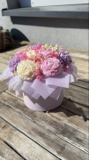 Elegancki flower box ze świecami sojowymi + LED