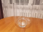 Duże szklane  naczynie, wazon. 