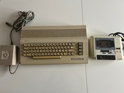 Commodore 64C - zasilacz - magnetofon sprawny 