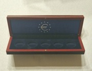 Leuchtturm - Luksusowe etui Volterra na 5 monet o średnicy 32mm (2009)