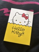 Książka Historia Hello Kitty prosto z Japonii po Angielsku i Japońsku