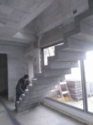 Schody betonowe dywanowe#wachlarzowe#z podestem