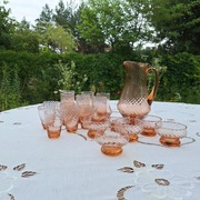 Komplet naczyń szklanych z serii "Spirelli" 