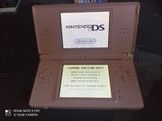 Nintendo DS konsola z ładowarką