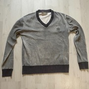 Sweterek w serek, rozmiar M/L - stan bdb. szer. 52cm