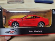 TopCar FORD MUSTANG w podełku 1:32