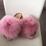 Klapki z lisa naturalnego 