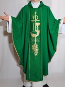 Ornat zielony, stuła wewnętrzna, szaty liturgiczne 