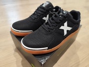 Buty Sportowe halówki Munich G-3 Kid Profit 08 dziecka chłopca czarne 37