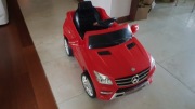 Auto Mercedes Ml 350 dla dzieci akumulator 