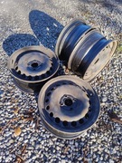 Felgi stalowe Clio IV r15 4x100 et40