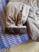 Spodnie robocze ocieplane 2-pary rozmiar M/L cena 60 zl za dwie sztuki