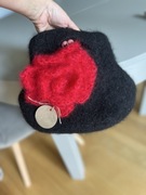 Torebka z filcu z kwiatkiem