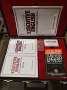 Kolekcjonerska walizka z kursem języka 