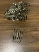 Metalowe haczyki do zasłon, firan, kurtyn poczwórne