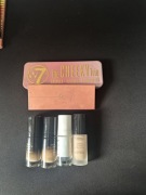 Fluidy i rozświetlacze