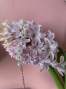 Bransoletka z koralików kwiaty daisy