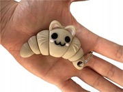 Brelok ruchomy rogalik z kocią mordą Cat-ssant