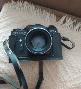 Kolekcjonerski sprawny w bardzo dobrym stanie aparat fotograficzny z lampą 