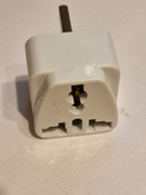 Przejściówka Adapter podróżny do gniazdka z EU US na UK - Redukcja