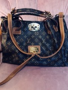 Torebka na wzór  znanej marki 