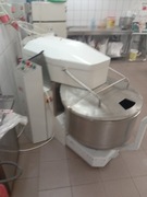 Miesiarka spiralna 130;. 80kg, 4 dzierże 