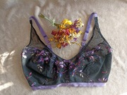 Triumph Beauty-Full Meadow Midrise 70F czarny koronka miękki