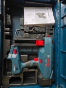GWOŹDZIARKA OSADZAK DO BETONU I STALI 18V GNB 18V-38 BOSCH XL-BOXX KORPUS