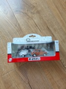 maluch z przyczepką niewiadów N-250C skala 1:43
