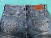 Spodnie Cross Jeans