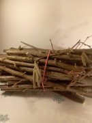 Gałązki leszczyny 1 kg dla królików gryzoni chomik 